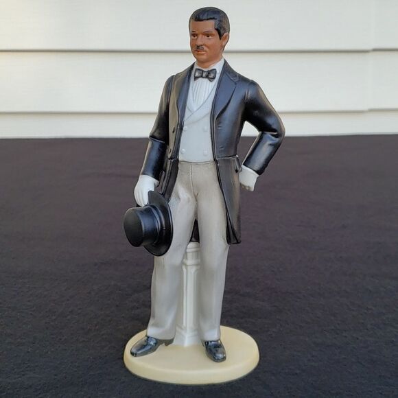 Vintage Homco Porcelain Man in Suit Tuxedo and Tie Tophat - #1479 "My William" - Picture 1 of 11